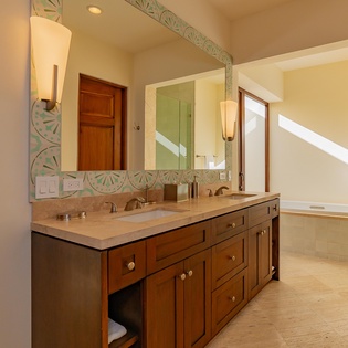 En suite bathroom