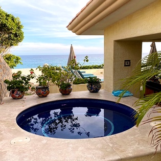Jacuzzi with ocean views