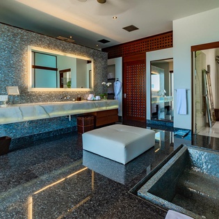Full bathroom