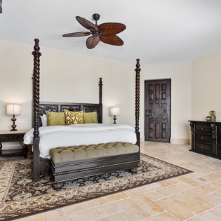 Bedroom suite with terrace access