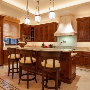 Fully equipped kitchen area