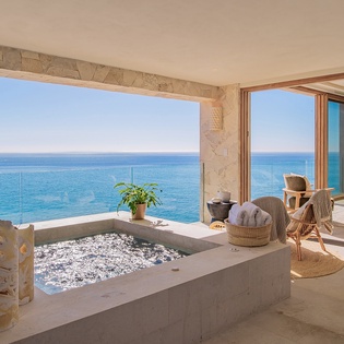 Jacuzzi with ocean views