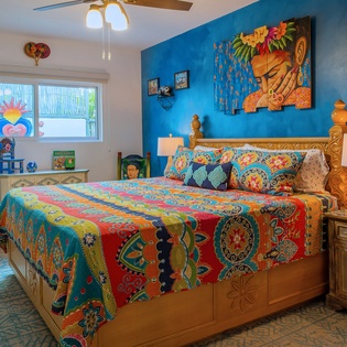 Bedroom suite