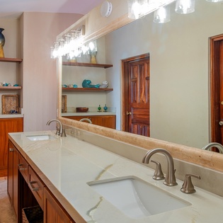 En suite bathroom