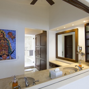 En-suite bathoom
