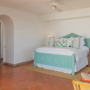 Bedroom suite