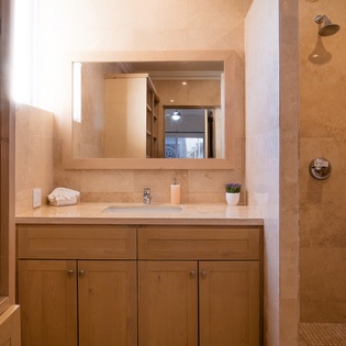 En suite bathroom