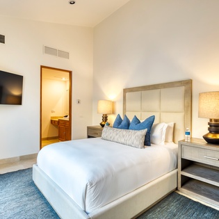 Bedroom suite