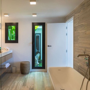 Bathroom at WV CAA, Pointe Milou, St. Barthelemy