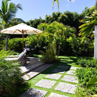 Exterior of WV VLY, Vitet, St. Barthelemy