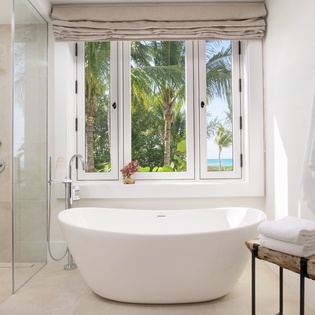bathroom-6-sea-breeze-tc-track2