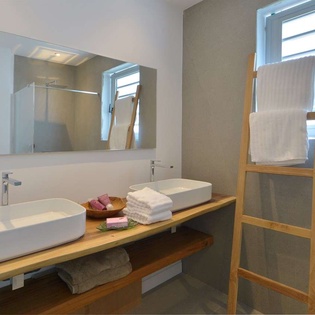 Bathroom at WV ABR, Anse des Cayes, St. Barthelemy
