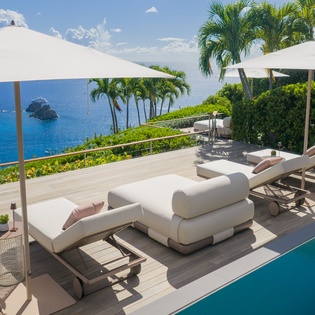 exterior-1-ahava-track4