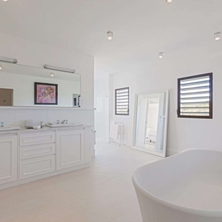 Bathroom at PIE ALW, Hillside/Terres Basses, St. Martin