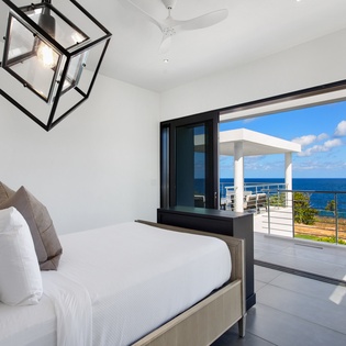 bedroom-2-reve-noir-track2