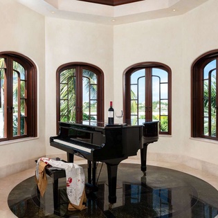 Interior of IE EMC, Silly Creek/Taylors, Turks & Caicos