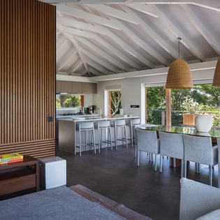 living-room-avalon-track5