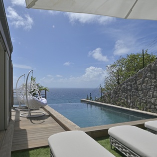 exterior-1-davalia-track2