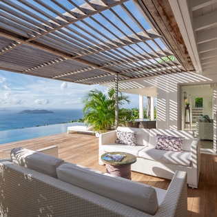 exterior-1-Blue Diamond-track8