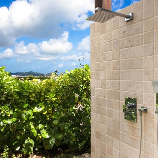 30-LaVueFolle-Bathroom1