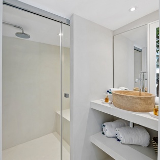 bathroom-3-casa-dolce-track1