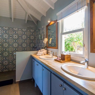 Bathroom at WV SUN, Petit Cul de Sac, St. Barthelemy