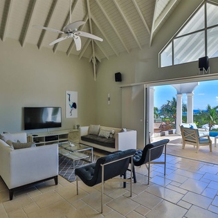 11-Beauvoir-LivingRoom