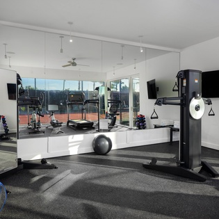 gym-haven-house-track2