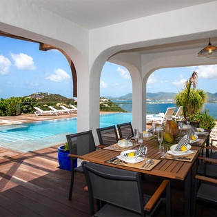 14-LaVueFolle-OutdoorDining