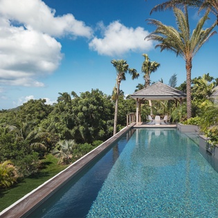 exterior-bel-air-track2