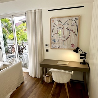 living-room-la-paloma-track5