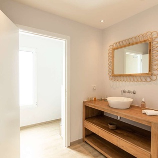 Bathroom at WV APE, St. Jean, St. Barthelemy