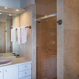 Bathroom at WV MLA, Marigot, St. Barthelemy