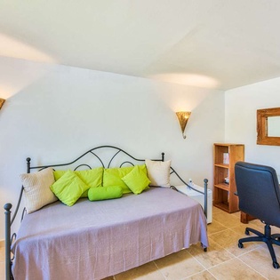 OFCSXM AMB, Hillside/Terres Basses, St. Martin