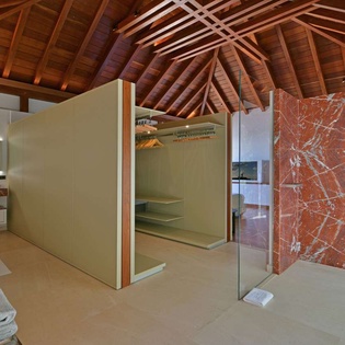 Bathroom at WV VUM, Marigot, St. Barthelemy
