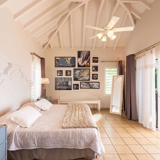 Bedroom at WV MOU, Lurin, St. Barthelemy