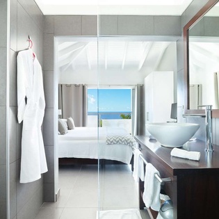 Bathroom at WV GGL, Gouverneur, St. Barthelemy