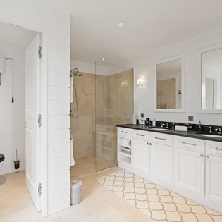 bathroom-4-sixieme-sens-track2