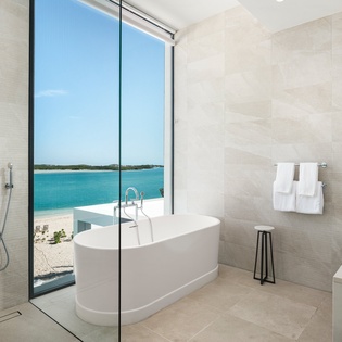 bedroom-5-emerald-breeze-track2