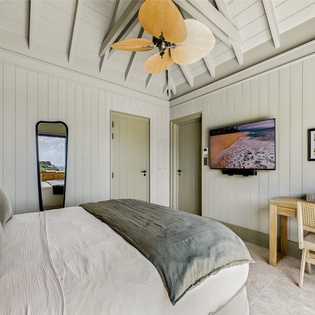 bedroom-2-clyde-track2