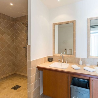 Bathroom at PIE BLS, Happy Bay, St. Martin