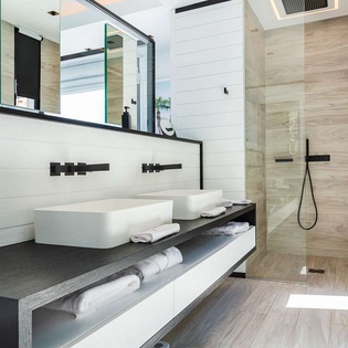 Bathroom at WV TAR, Camaruche, St. Barthelemy