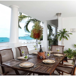 04-SeaEsta-OutsideDining