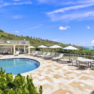 pool-maison-de-reve-track-1