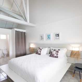 bedroom-2-greystone-track1
