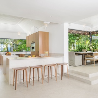 living-room-seafire-track6