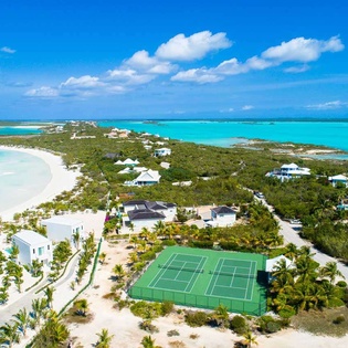 Aerial photo of TC SAR, Ocean Pt/Taylors, Turks & Caicos