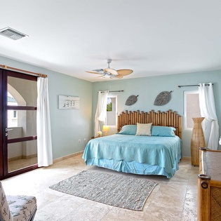 11-SeaEsta-Bedroom