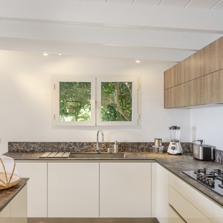 kitchen-only-view-track2