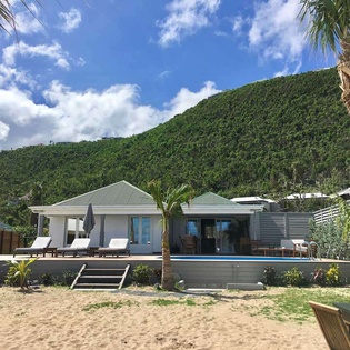 Exterior of WV VMG, Flamands Beach, St. Barthelemy